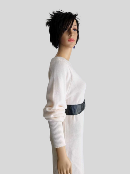 Robe-pull BEIGE en laine avec ceinture