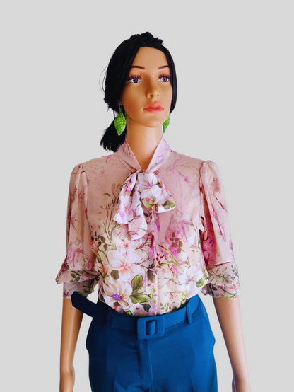 Blouse BEIGE à fleurs à nouer