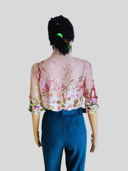 Blouse BEIGE à fleurs à nouer